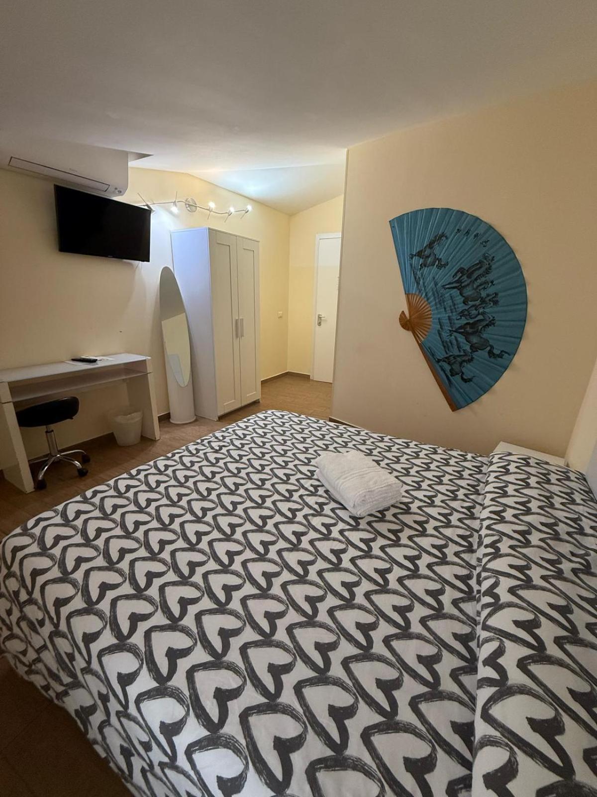 Via Mameli 5 Otel Sanremo Dış mekan fotoğraf